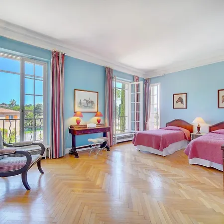 Ref 137 - Cap D'antibes Seafront - For Rent Antibes
