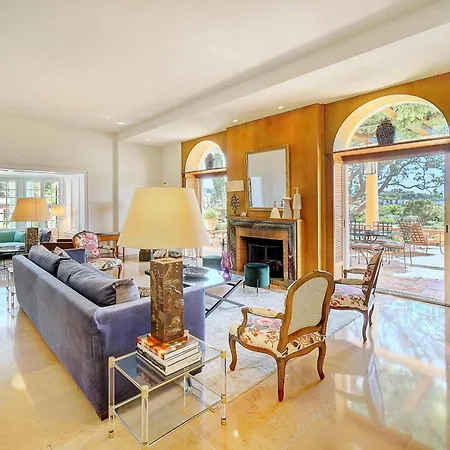 Ref 137 - Cap D'antibes Seafront - For Rent * Antibes