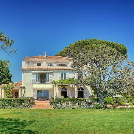 Ref 137 - Cap D'antibes Seafront - For Rent * أنتيب