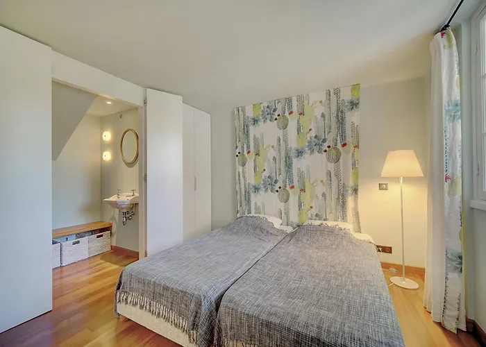 Ref 137 - Cap D'antibes Seafront - For Rent 빌라 앙티브